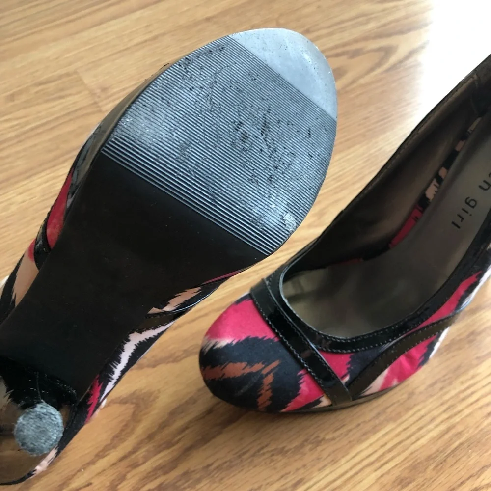 🟢3/$15 MADDEN GIRL heels 8.5 round toe multi color